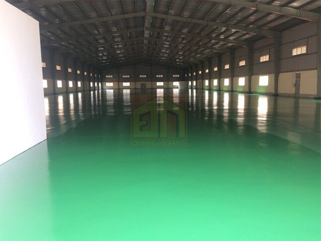 Sàn epoxy chống trượt – đặc điểm và ứng dụng