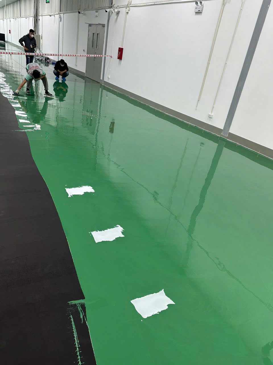 Mẹo bảo dưỡng sàn epoxy để luôn bóng đẹp